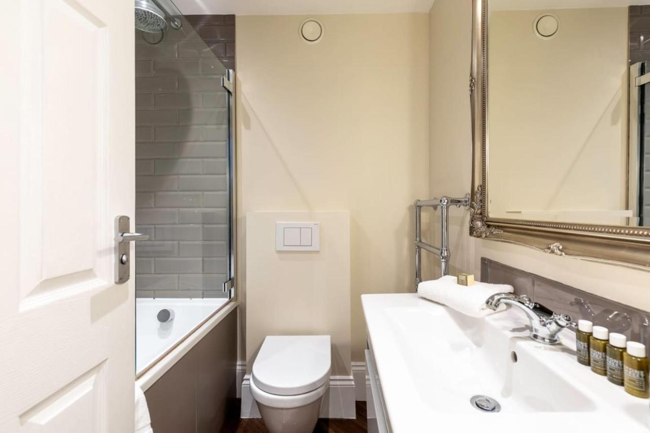 2-Br Apartment For 6 In Covent Garden With Ac ロンドン エクステリア 写真